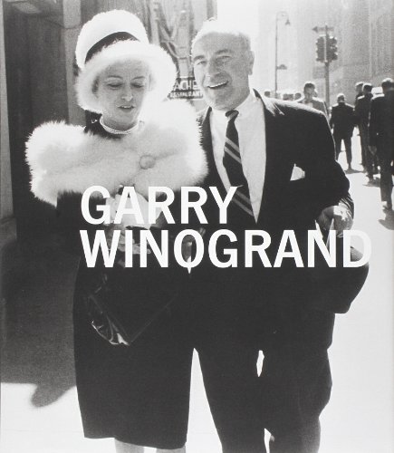 Sarah Greenough『Garry Winogrand (Metropolitan Museum, New York: Exhibition Catalogues)』の装丁・表紙デザイン